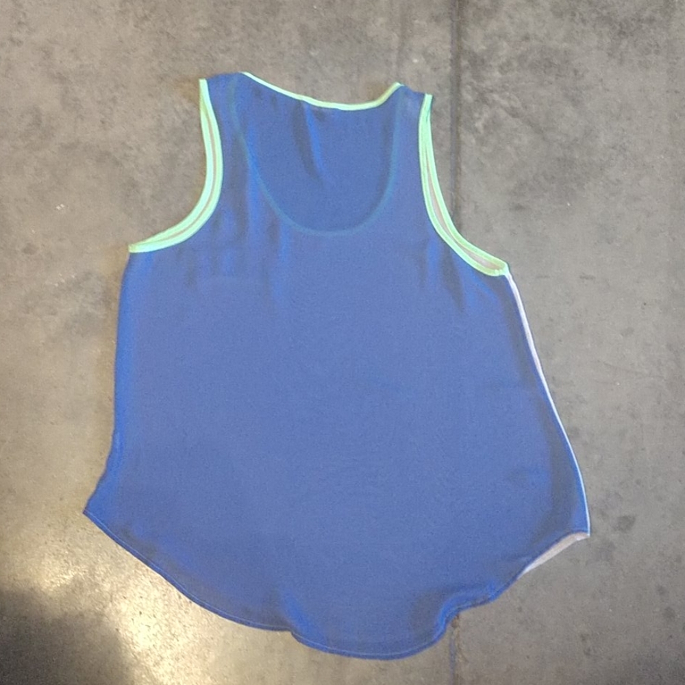 Color block tank - Picture 2 of 2